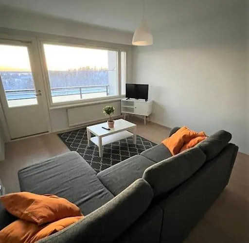 Kotimaailma - Kalustettu Kolmio Rauhallisella Alueella Espoossa Lägenhet *